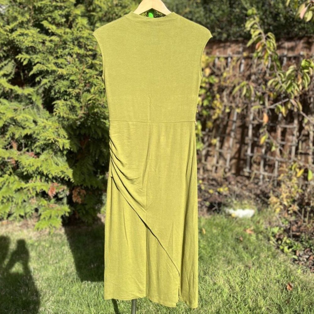 The Commons Mischa Fitted Cap Sleeve Midi Dress Olive Green Medium NWT